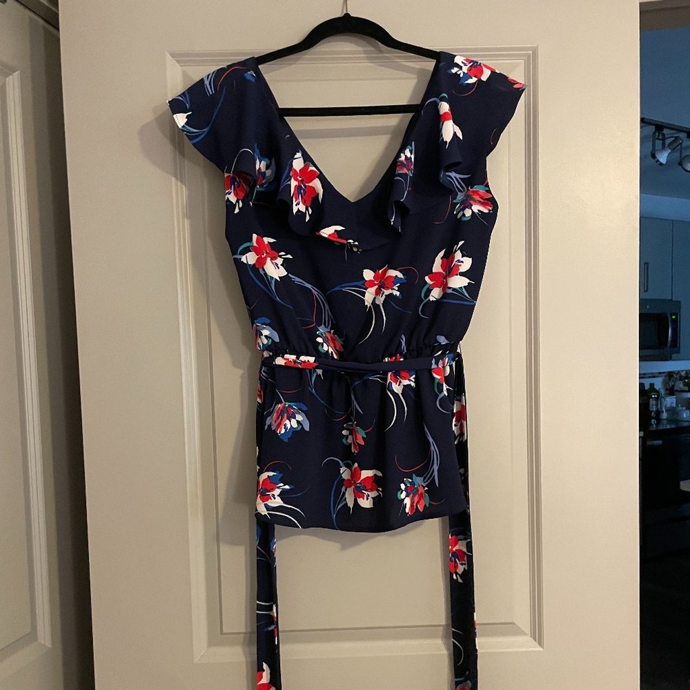 Halogen Wrap Ruffle top - Picture 4 of 6